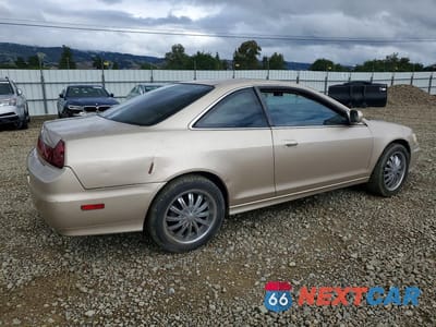 Trzecie zdjęcie samochodu z tyłu: 2001 HONDA ACCORD EX VIN:1HGCG22591A001349 - miniatura