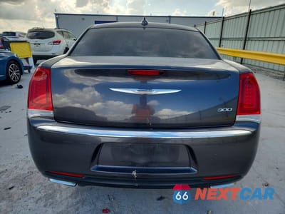 Zdjęcie 6 z 11 samochodu: 2015 CHRYSLER 300 LIMITED VIN:2C3CCAAG0FH749279 - miniatura