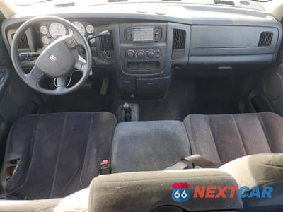 Zdjęcie 8 z 12 samochodu: 2004 DODGE RAM 1500 ST VIN:1D7HU18D84J196215 - miniatura