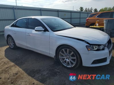 Czwarte zdjęcie samochodu z boku: 2011 AUDI A4 PREMIUM PLUS VIN:WAUEFAFL3BN036778 - miniatura