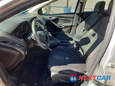 Zdjęcie 7 z 13 samochodu: 2016 FORD FOCUS SE VIN:1FADP3K22GL387565 - miniatura