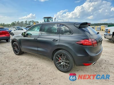 Drugie zdjęcie samochodu z przodu: 2012 PORSCHE CAYENNE VIN:WP1AA2A26CLA05749 - miniatura