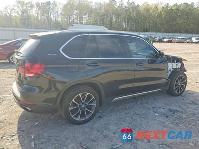 Trzecie zdjęcie samochodu z tyłu: 2017 BMW X5 XDR40E VIN:5UXKT0C34H0V95581 - miniatura