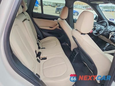 Zdjęcie 10 z 12 samochodu: 2019 BMW X1 XDRIVE28I VIN:WBXHT3C51K3H34740 - miniatura