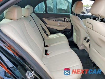 Zdjęcie 10 z 13 samochodu: 2019 MERCEDES-BENZ E 300 VIN:WDDZF4JBXKA662927 - miniatura