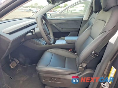 Zdjęcie 7 z 12 samochodu: 2026 TESLA MODEL Y VIN:7SAYGDEEXTF447695 - miniatura