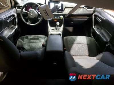 Zdjęcie 8 z 13 samochodu: 2024 TOYOTA RAV4 XLE VIN:2T3W1RFV7RW308595 - miniatura