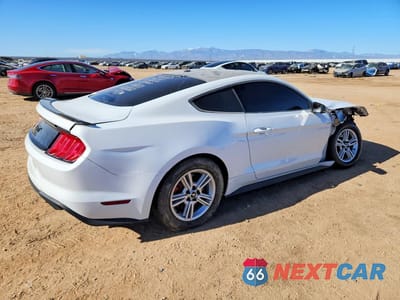 Trzecie zdjęcie samochodu z tyłu: 2020 FORD MUSTANG GT VIN:1FA6P8CF8L5112403 - miniatura