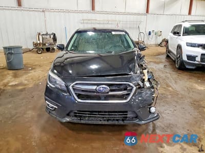 Piąte zdjęcie samochodu w środku: 2018 SUBARU LEGACY 2.5I PREMIUM VIN:4S3BNAF69J3035261 - miniatura