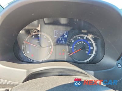 Zdjęcie 9 z 12 samochodu: 2017 HYUNDAI ACCENT SE VIN:KMHCT5AE4HU334883 - miniatura