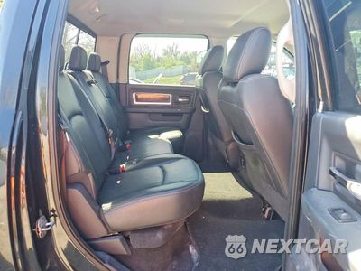 Zdjęcie 10 z 12 samochodu: 2010 DODGE RAM 2500 VIN:3D7UT2CL0AG186331 - miniatura