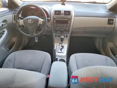 Zdjęcie 8 z 12 samochodu: 2011 TOYOTA COROLLA LE VIN:JTDBU4EE4BJ092168 - miniatura