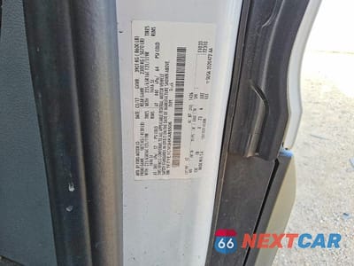 Piąte zdjęcie samochodu w środku: 2017 FORD TRANSIT T-150 VIN:1FTYE1CM3HKA85506 - miniatura