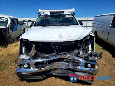 Piąte zdjęcie samochodu w środku: 2024 FORD F350 SUPER DUTY UTILITY / SERVICE TRUCK VIN:1FD8X3FN8REE87916 - miniatura