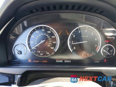 Zdjęcie 9 z 12 samochodu: 2017 BMW X5 XDRIVE35I VIN:5UXKR0C52H0U50684 - miniatura