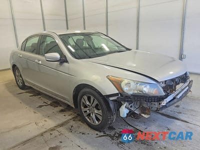 Czwarte zdjęcie samochodu z boku: 2012 HONDA ACCORD SE VIN:1HGCP2F69CA138605 - miniatura
