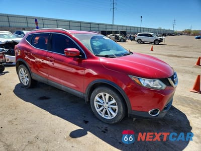 Czwarte zdjęcie samochodu z boku: 2017 NISSAN ROGUE SPORT SV VIN:JN1BJ1CR4HW109238 - miniatura