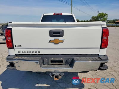 Zdjęcie 6 z 11 samochodu: 2016 CHEVROLET SILVERADO K2500 HEAVY DUTY VIN:1GC1KUE84GF255861 - miniatura