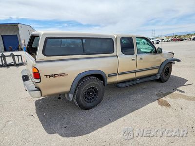 Trzecie zdjęcie samochodu z tyłu: 2002 TOYOTA TUNDRA SR5 V8 VIN:5TBBT44192S287292 - miniatura