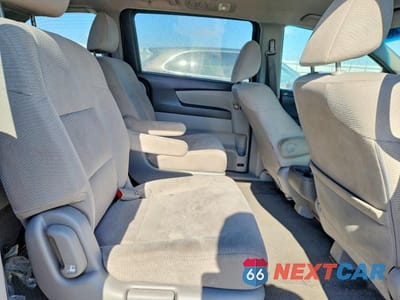 Zdjęcie 11 z 13 samochodu: 2013 HONDA ODYSSEY LX VIN:5FNRL5H20DB504766 - miniatura