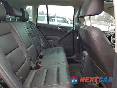 Zdjęcie 11 z 12 samochodu: 2015 VOLKSWAGEN TIGUAN S VIN:WVGBV7AX5FW580202 - miniatura