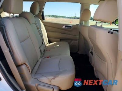 Zdjęcie 11 z 14 samochodu: 2017 NISSAN PATHFINDER SV VIN:5N1DR2MN8HC626491 - miniatura