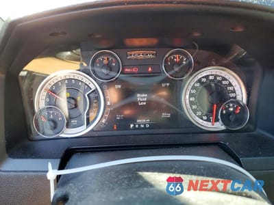 Zdjęcie 9 z 13 samochodu: 2013 RAM 1500 LARAMIE VIN:1C6RR7NT2DS592012 - miniatura