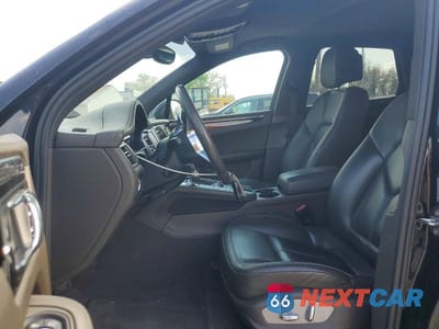 Zdjęcie 7 z 13 samochodu: 2015 PORSCHE MACAN S VIN:WP1AB2A50FLB54220 - miniatura