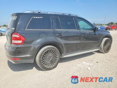 Trzecie zdjęcie samochodu z tyłu: 2012 MERCEDES-BENZ GL 450 4MATIC VIN:4JGBF7BE3CA763634 - miniatura