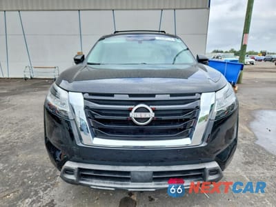 Piąte zdjęcie samochodu w środku: 2022 NISSAN PATHFINDER SV VIN:5N1DR3BA9NC233925 - miniatura