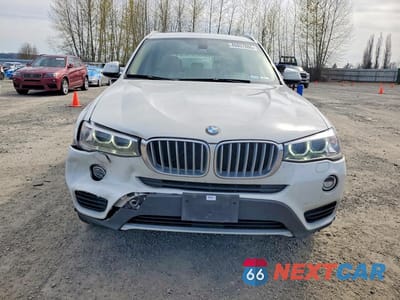 Piąte zdjęcie samochodu w środku: 2016 BMW X3 XDRIVE28I VIN:5UXWX9C51G0D94458 - miniatura