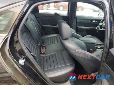 Zdjęcie 10 z 12 samochodu: 2024 KIA FORTE GT VIN:3KPF44AC8RE810575 - miniatura