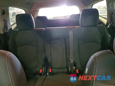 Zdjęcie 10 z 13 samochodu: 2017 CHEVROLET TRAVERSE LT VIN:1GNKVGKD1HJ330973 - miniatura