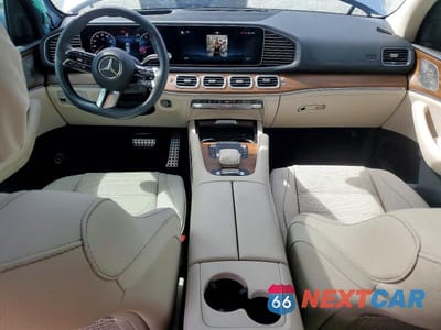 Zdjęcie 8 z 12 samochodu: 2025 MERCEDES-BENZ GLS 450 4MATIC VIN:4JGFF5KE0SB374917 - miniatura