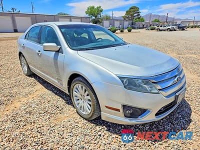 2010 FORD FUSION HYBRID 3FADP0L30AR366647 - główne zdjęcie licytacji z USA - miniatura