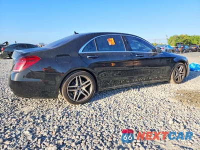Trzecie zdjęcie samochodu z tyłu: 2018 MERCEDES-BENZ S 560 VIN:WDDUG8DB0JA385648 - miniatura