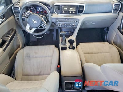Zdjęcie 8 z 12 samochodu: 2022 KIA SPORTAGE LX VIN:KNDPM3AC6N7027750 - miniatura
