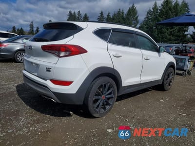 Trzecie zdjęcie samochodu z tyłu: 2017 HYUNDAI TUCSON NIGHT VIN:KM8J3CA27HU514683 - miniatura