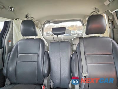 Zdjęcie 10 z 12 samochodu: 2015 TOYOTA SIENNA VIN:5TDKK3DC6FS542895 - miniatura