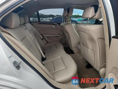Zdjęcie 10 z 11 samochodu: 2014 MERCEDES-BENZ E 350 VIN:WDDHF5KB4EB026518 - miniatura