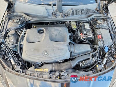 Zdjęcie 11 z 12 samochodu: 2014 MERCEDES-BENZ CLA 250 VIN:WDDSJ4EBXEN104213 - miniatura
