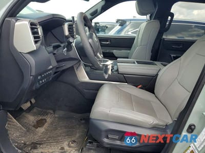 Zdjęcie 7 z 13 samochodu: 2026 TOYOTA TUNDRA CREWMAX LIMITED VIN:5TFJA5DB8TX353916 - miniatura