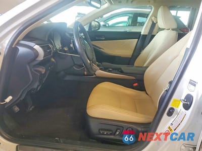 Zdjęcie 7 z 13 samochodu: 2014 LEXUS IS 250 VIN:JTHBF1D26E5042867 - miniatura