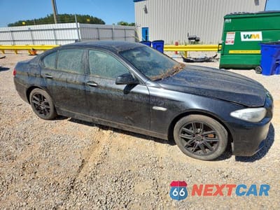 Czwarte zdjęcie samochodu z boku: 2012 BMW 535 I VIN:WBAFZ9C5XCC751618 - miniatura