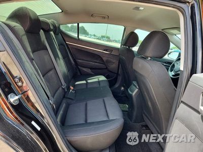Zdjęcie 10 z 12 samochodu: 2018 HYUNDAI ELANTRA SE VIN:KMHD74LF2JU611593 - miniatura