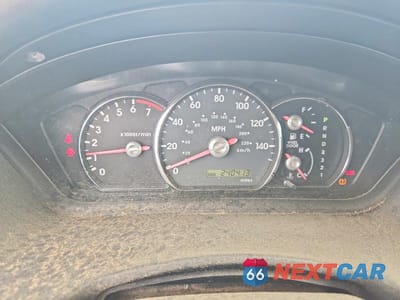 Zdjęcie 9 z 14 samochodu: 2011 MITSUBISHI ENDEAVOR LS VIN:4A4JM2AS0BE033910 - miniatura