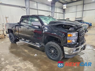 Czwarte zdjęcie samochodu z boku: 2014 CHEVROLET SILVERADO K1500 LT VIN:1GCVKREC8EZ253416 - miniatura