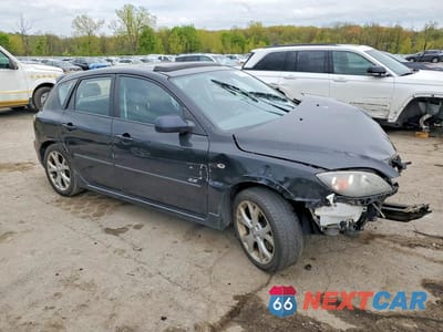 Czwarte zdjęcie samochodu z boku: 2007 MAZDA 3 HATCHBACK VIN:JM1BK344X71632932 - miniatura