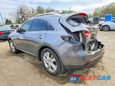 Drugie zdjęcie samochodu z przodu: 2016 INFINITI QX70 BASE VIN:JN8CS1MWXGM752386 - miniatura