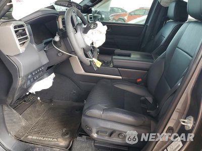 Zdjęcie 7 z 13 samochodu: 2026 TOYOTA SEQUOIA PLATINUM VIN:7SVAAABA7TX077138 - miniatura